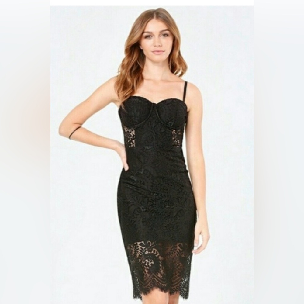 Bebe lace dress